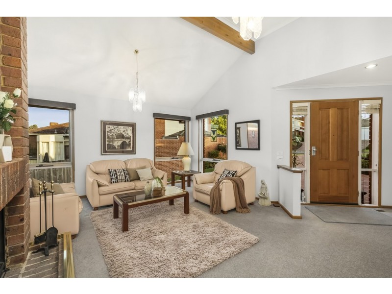 14 Peppermint Court, Doncaster East VIC 3109