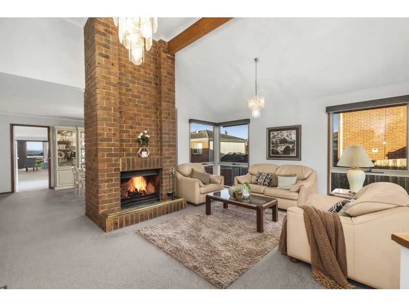 14 Peppermint Court, Doncaster East VIC 3109