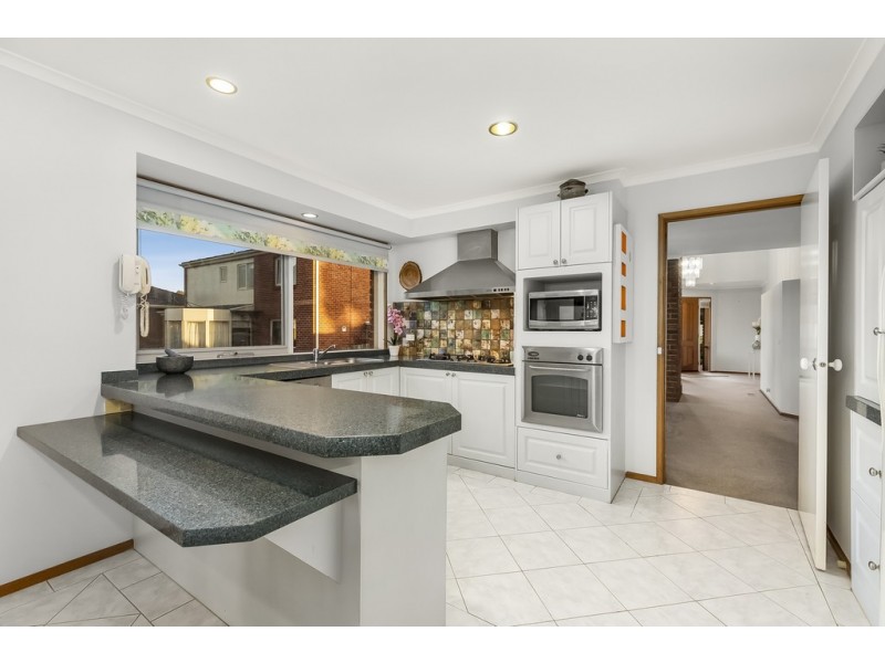 14 Peppermint Court, Doncaster East VIC 3109