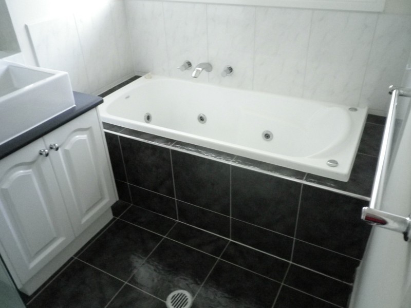 1/9 Paul Street, Doncaster VIC 3108