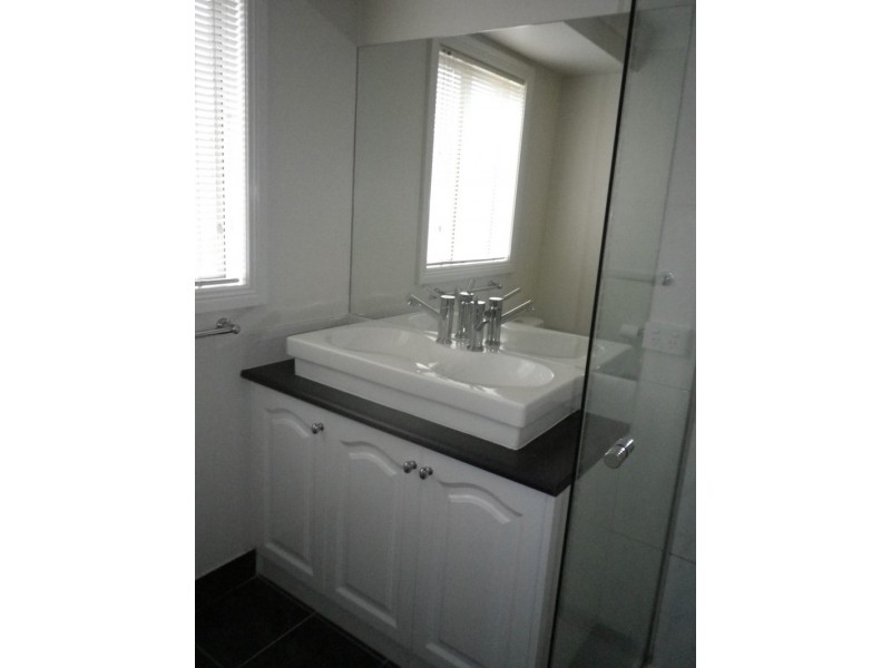 1/9 Paul Street, Doncaster VIC 3108