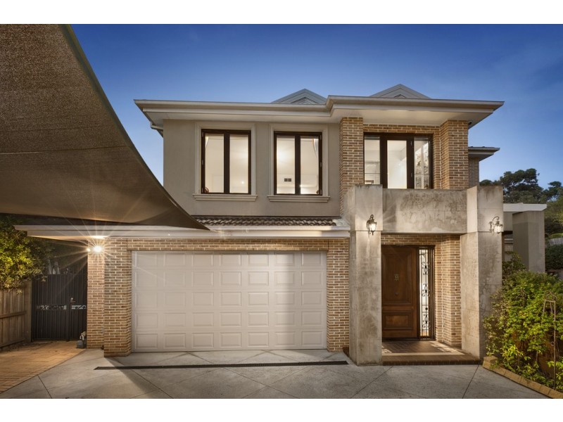 9 St Clems Rd, Doncaster East VIC 3109