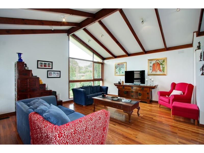 5 Snow Gum Road, Doncaster East VIC 3109