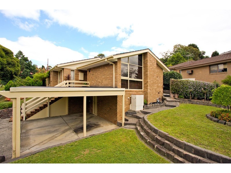 5 Snow Gum Road, Doncaster East VIC 3109