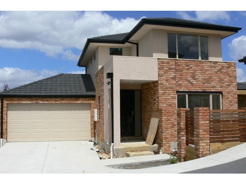 2/6 Maxia Road, Doncaster East VIC 3109