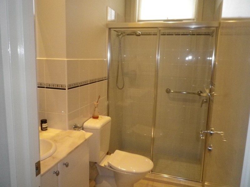 10A Calderwood Street, Bulleen VIC 3105