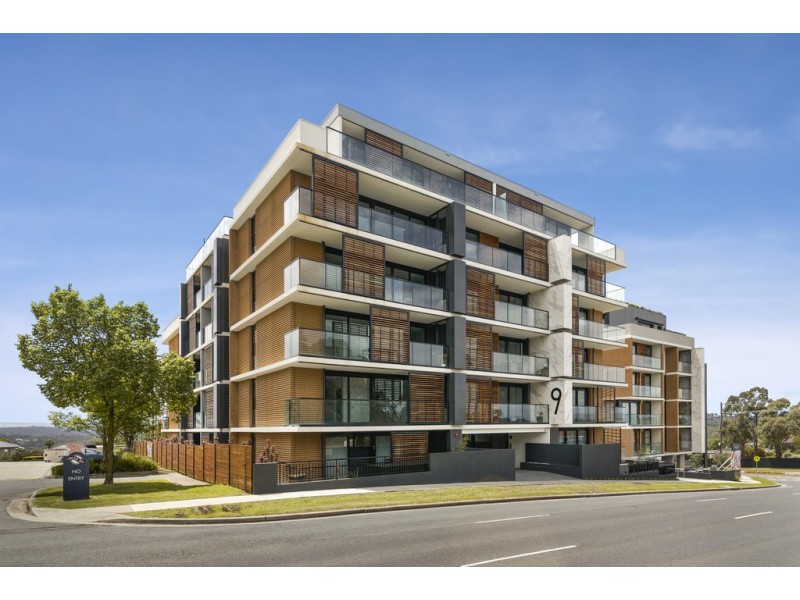 505/9 Red Hill Terrace, Doncaster East VIC 3109