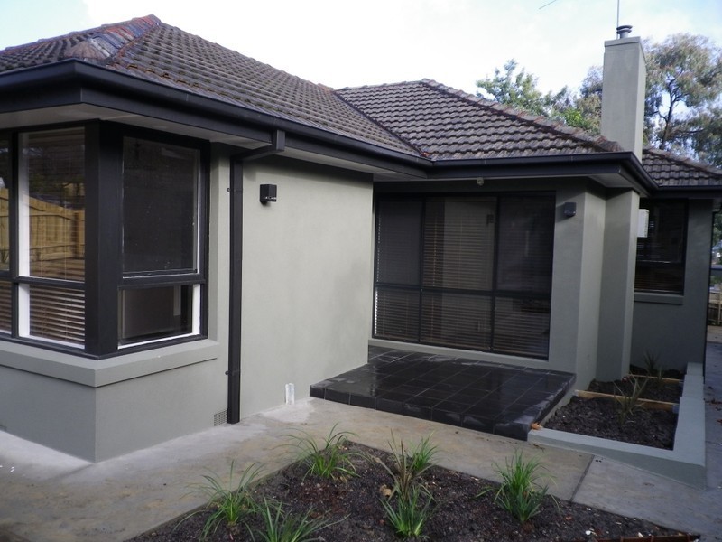 1/15 Dion Street, Doncaster VIC 3108
