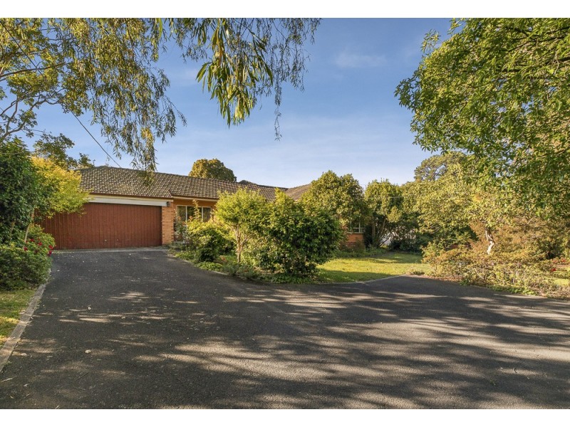 83 Wonga Road, Ringwood North VIC 3134