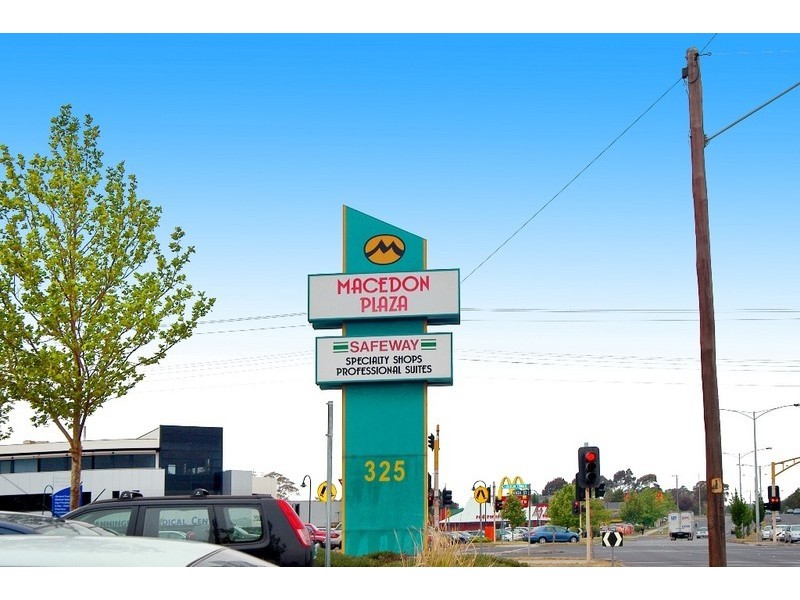 1 Melaleuca Avenue, Templestowe Lower VIC 3107