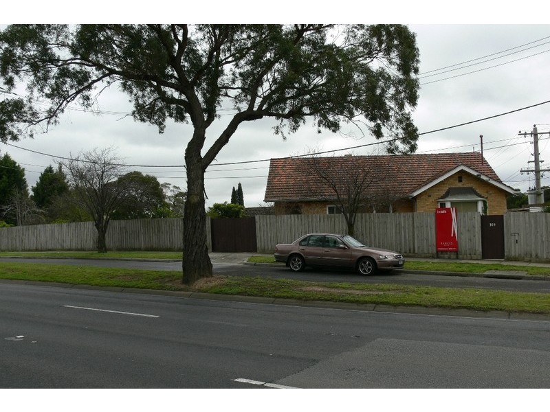 1 Melaleuca Avenue, Templestowe Lower VIC 3107