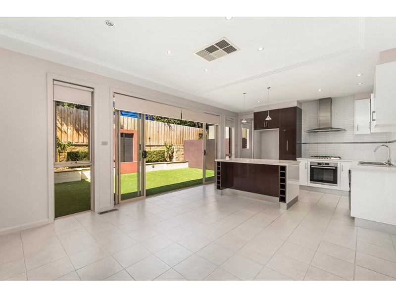 2/1 Herlihys Road, Templestowe Lower VIC 3107