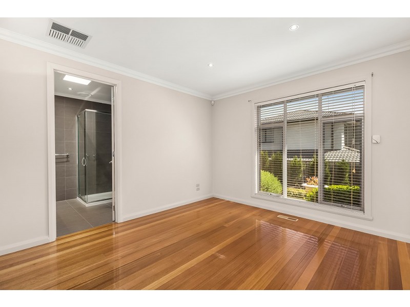 2/1 Herlihys Road, Templestowe Lower VIC 3107