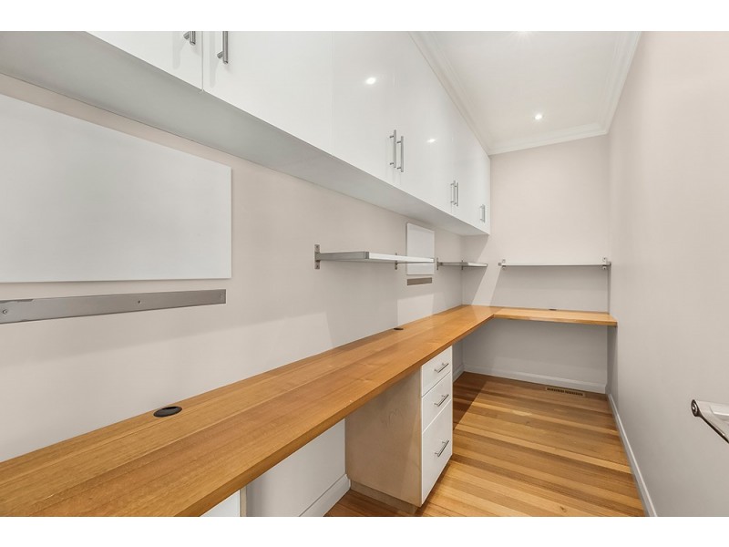 2/1 Herlihys Road, Templestowe Lower VIC 3107