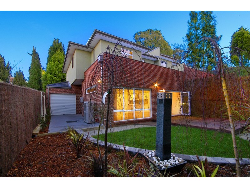 37A Woodhouse Road, Doncaster East VIC 3109