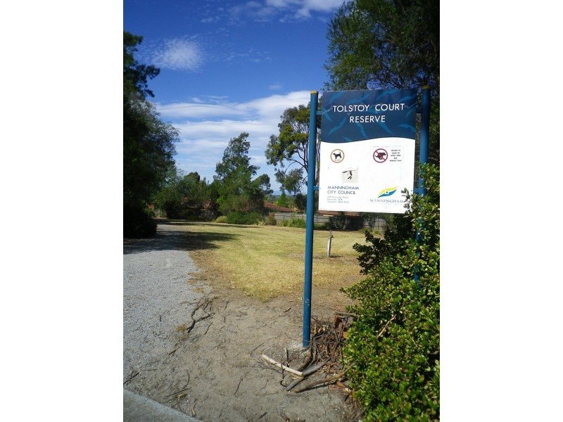 5 Tolstoy Court, Doncaster East VIC 3109