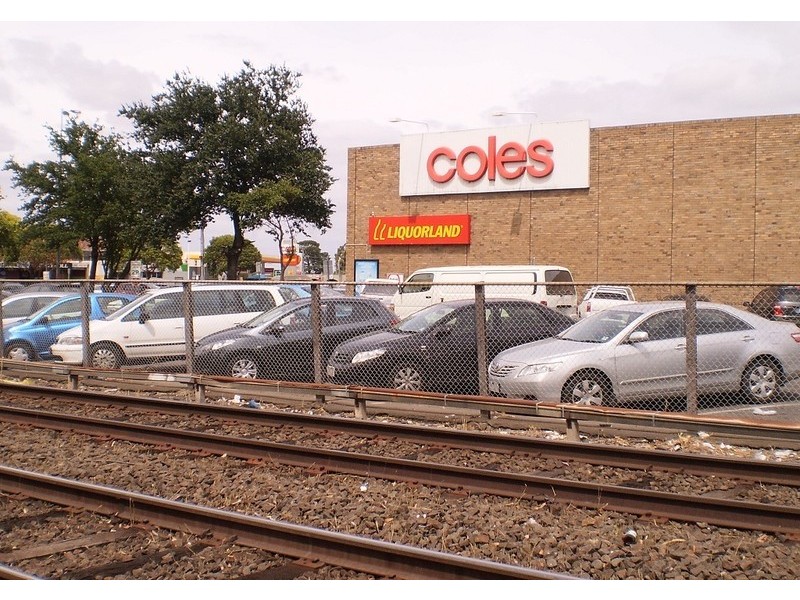 2/96 Plumpton Avenue, Glenroy VIC 3046