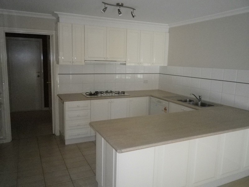 10/10-14 George Street, Doncaster East VIC 3109