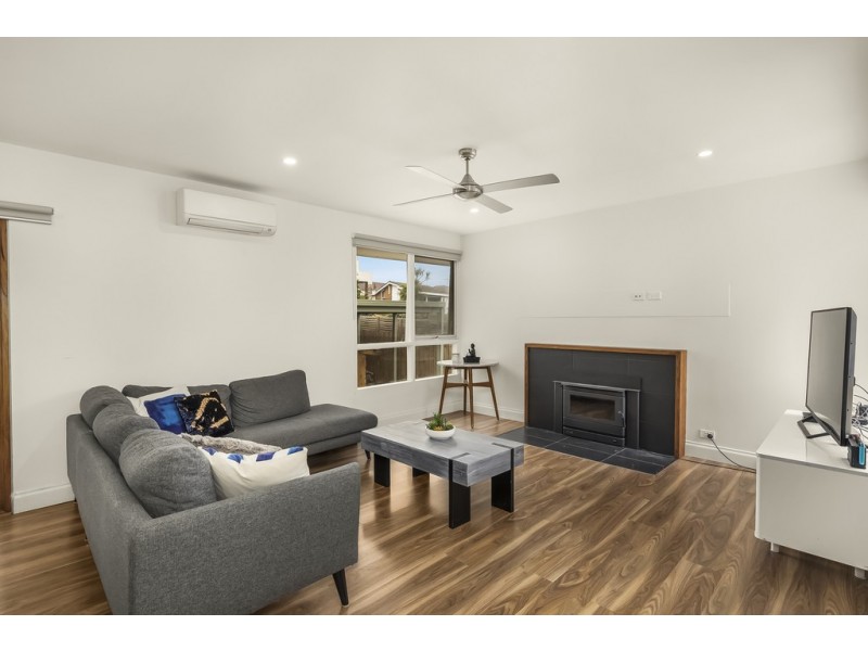 42-42A Walker Street, Doncaster VIC 3108