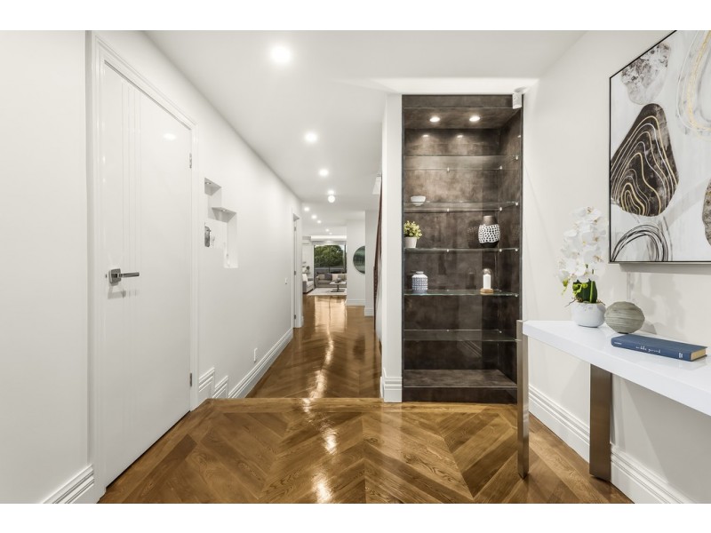 15 Balfour Street, Doncaster VIC 3108