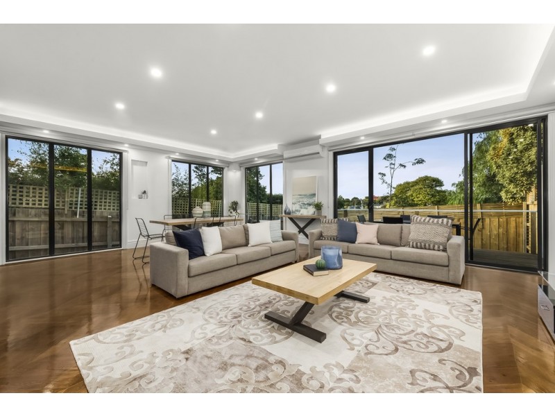 15 Balfour Street, Doncaster VIC 3108