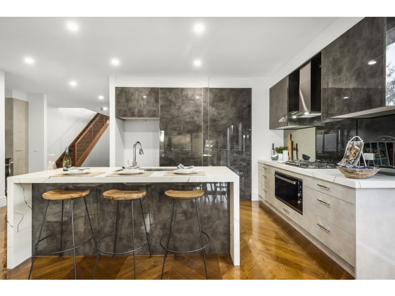 15 Balfour Street, Doncaster VIC 3108