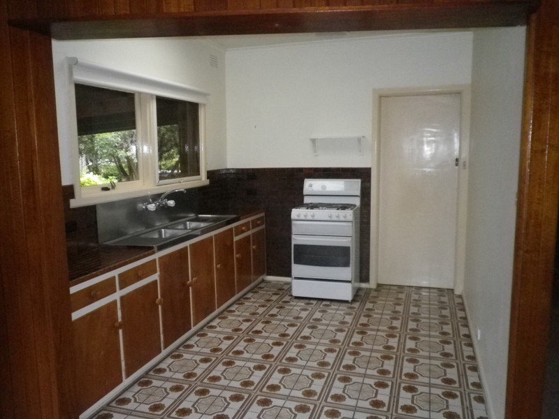 10 Tintern Avenue, Bayswater North VIC 3153