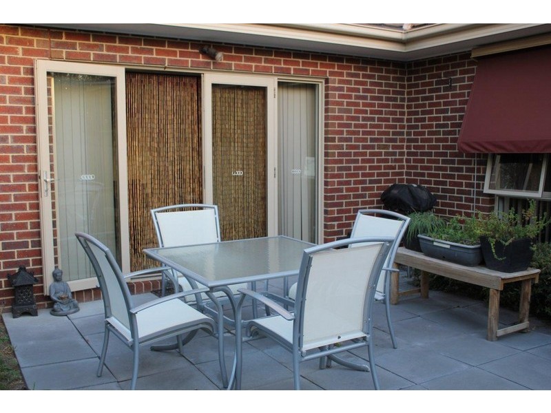 2/31 Florence Avenue, Donvale VIC 3111