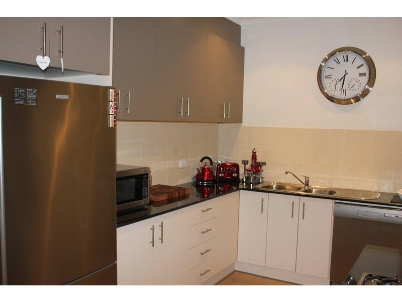 2/31 Florence Avenue, Donvale VIC 3111