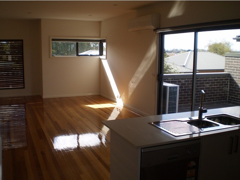 4/136 Derby Street, Pascoe Vale VIC 3044