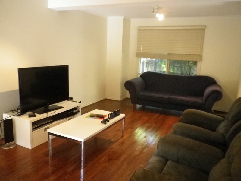 4/64 Beverley Street, Doncaster East VIC 3109