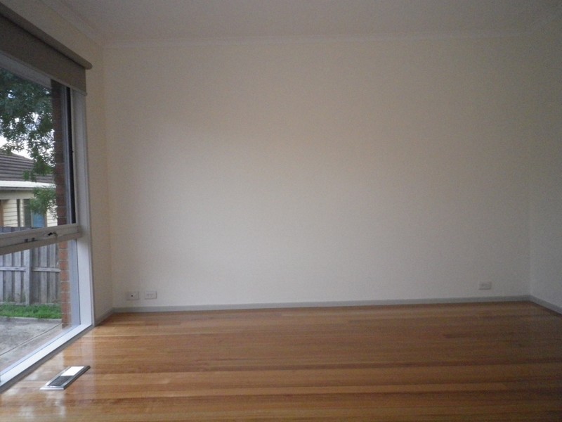 2/23 Turnstone Street, Doncaster East VIC 3109