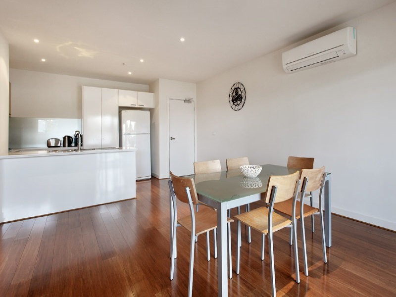 33/881 Doncaster Road, Doncaster East VIC 3109