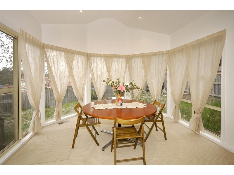 11 Moorakyne Place, Mitcham VIC 3132