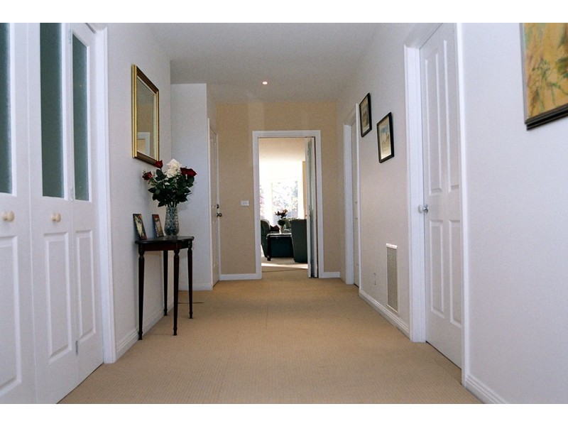 11 Moorakyne Place, Mitcham VIC 3132