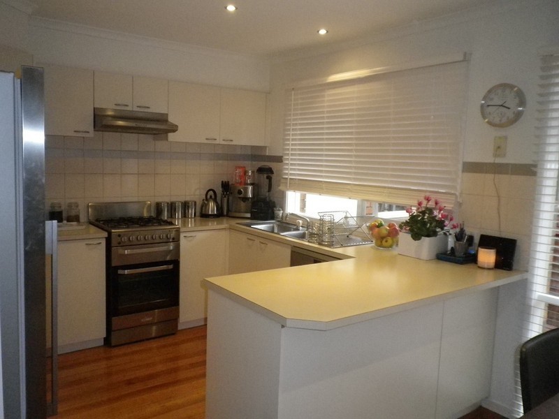 76A Russell Crescent, Doncaster East VIC 3109