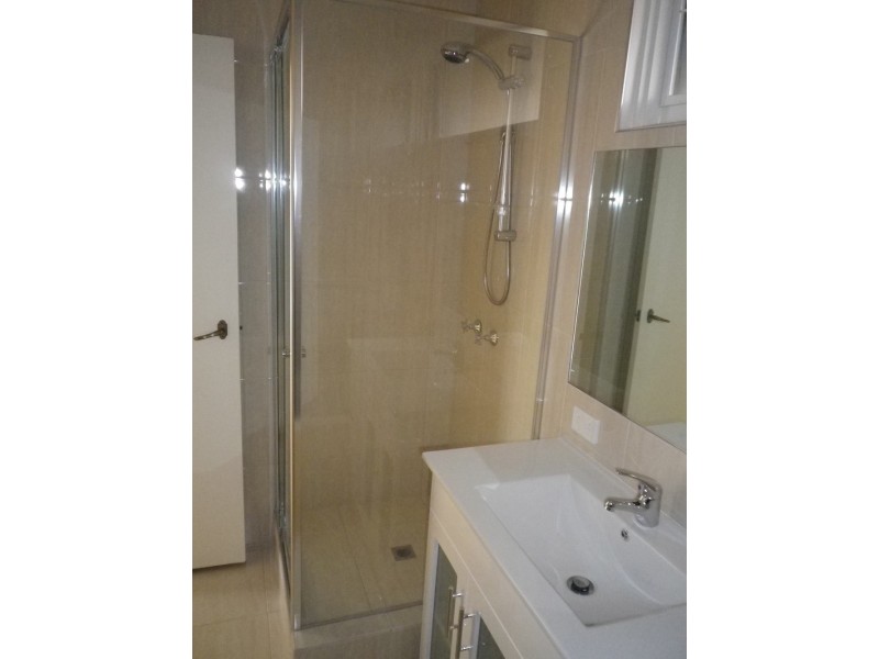 2/52 Cuthbert Street, Bulleen VIC 3105