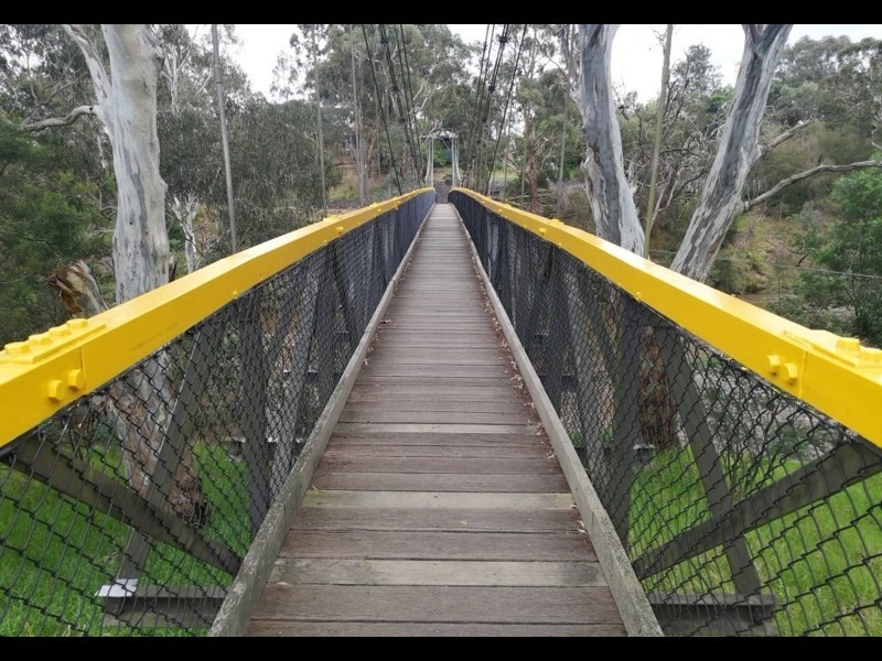 10A Montpellier Crescent, Templestowe Lower VIC 3107