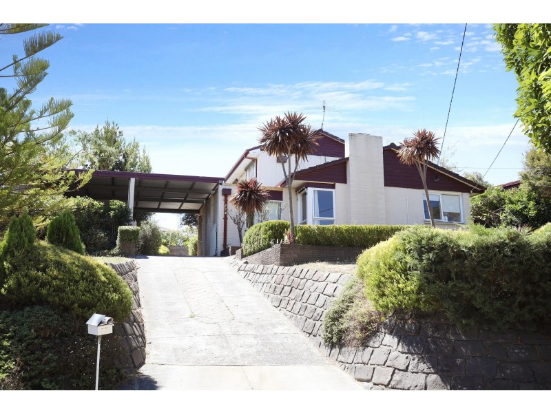 75 Bowen Road, Doncaster East VIC 3109