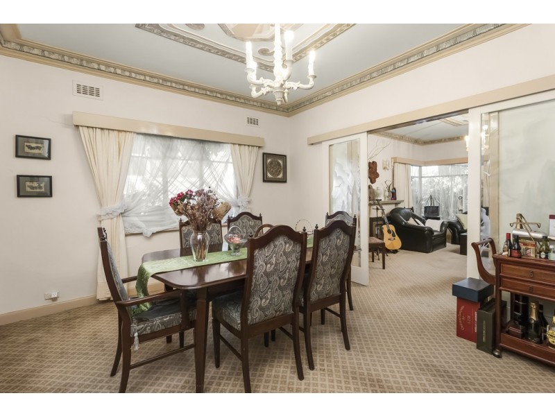 45 Warrigal Rd, Surrey Hills VIC 3127