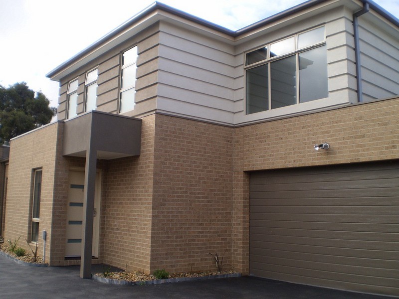 2/124 Daley Street, Glenroy VIC 3046