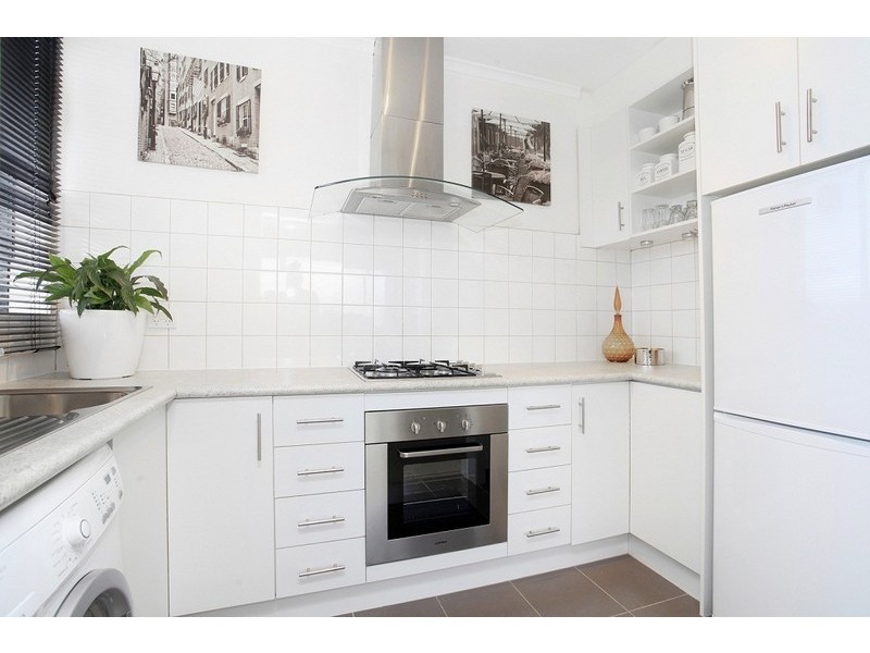 19/311 Dandenong Road,, Prahran VIC 3181