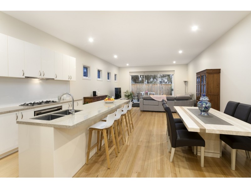 37 Morello Circle, Doncaster East VIC 3109