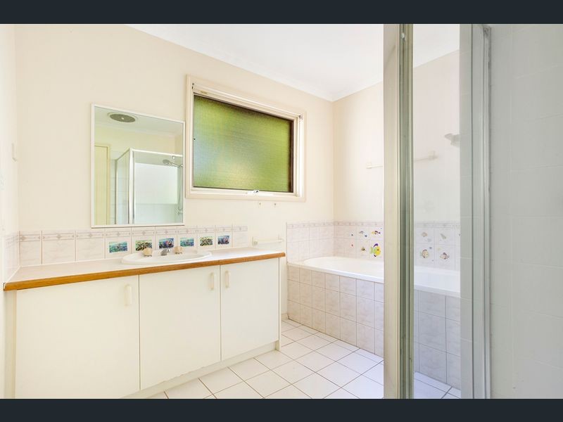 18/31 McIntyre Street, Burwood VIC 3125