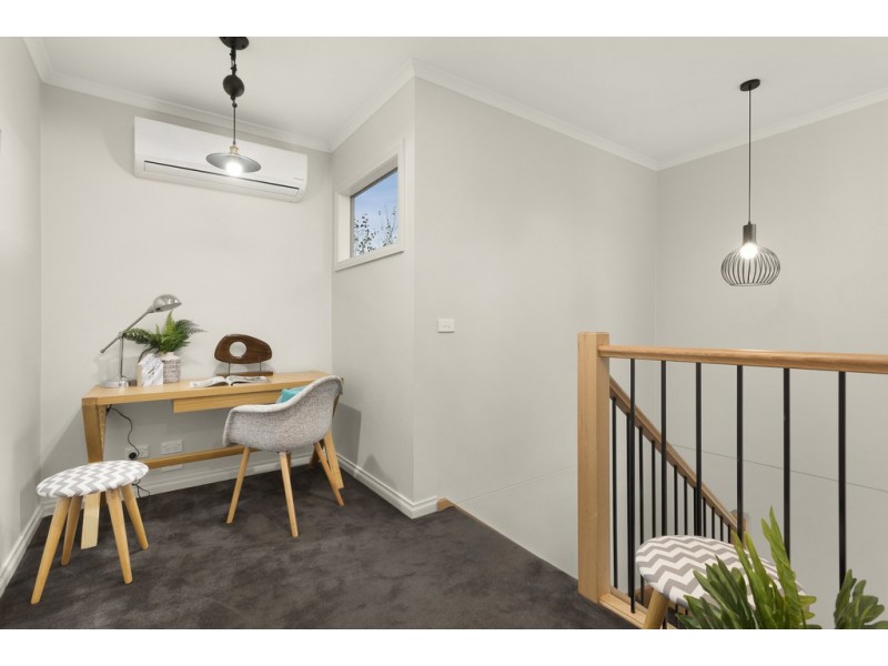 3/13 Mountain View Road, Kilsyth VIC 3137