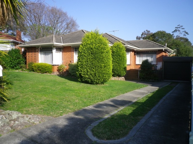 13 Le Mans Court, Doncaster VIC 3108