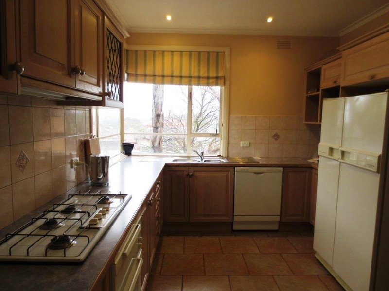 9 Thiele Street, Doncaster VIC 3108