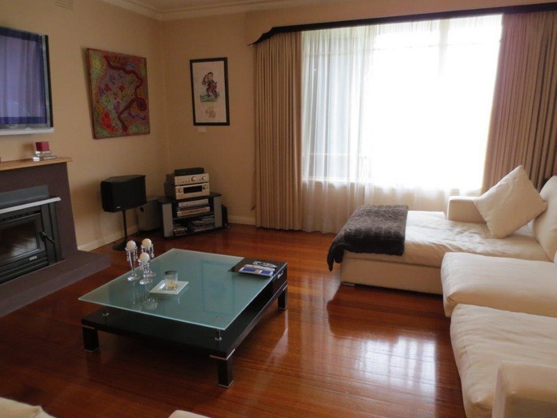 9 Thiele Street, Doncaster VIC 3108