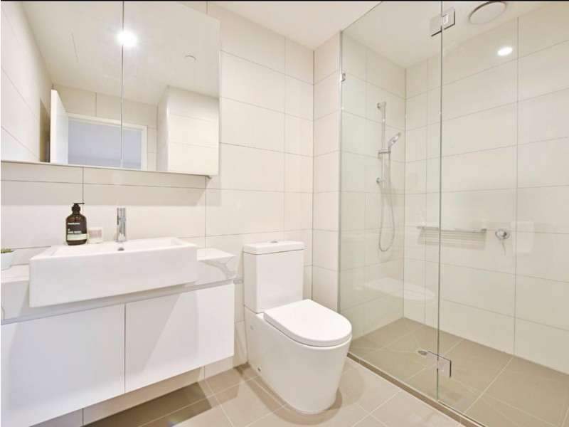 G04/7 Red Hill Terrace, Doncaster East VIC 3109