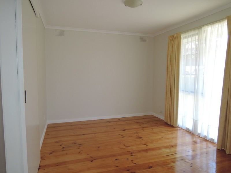 21 Long Valley Way, Doncaster East VIC 3109